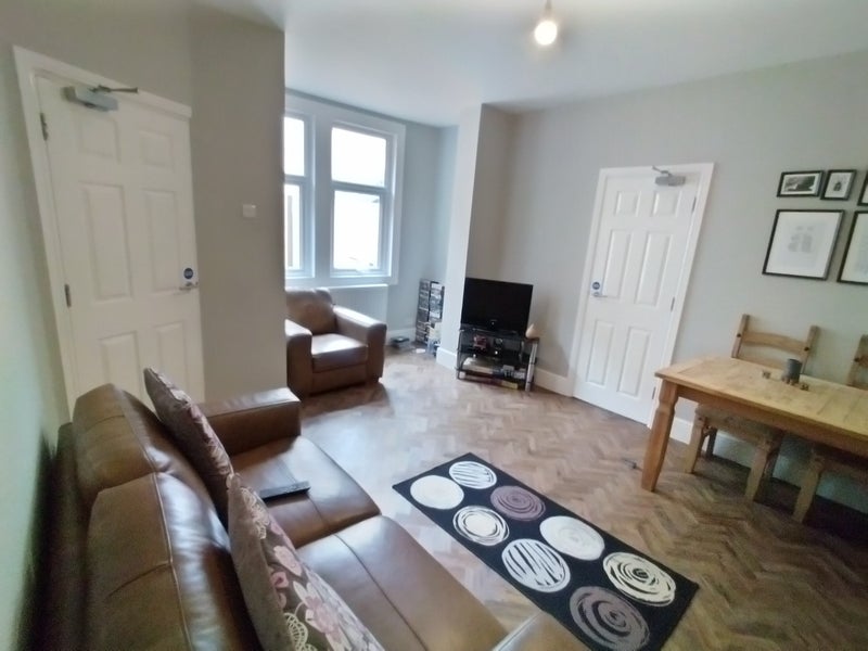 'Fantastic Beeston house share Montague St' Room to Rent from SpareRoom