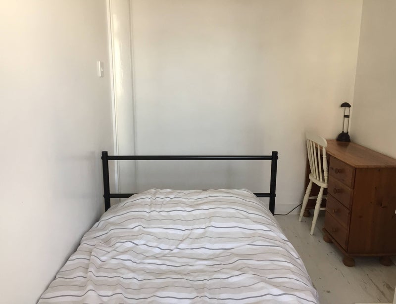 Photo 1: Bedroom