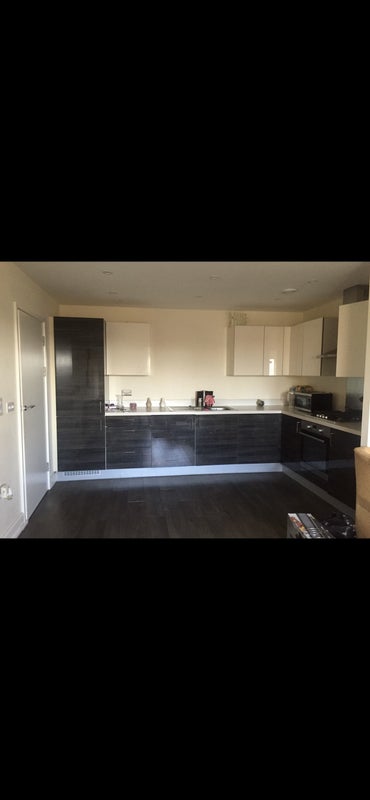 Photo 1: Open plan -kitchen