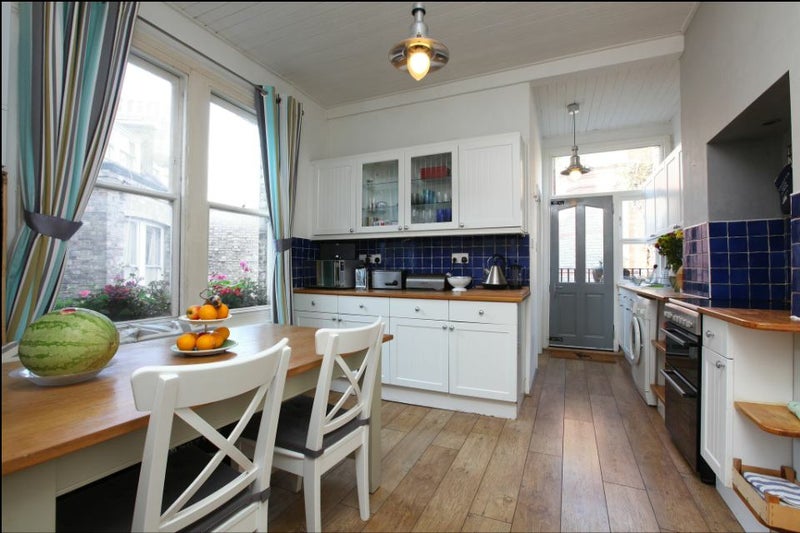 Photo 1: Kitchen