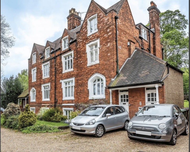 'Beautiful 2 bedroom flat, Harrow on the Hill' Room to Rent from SpareRoom