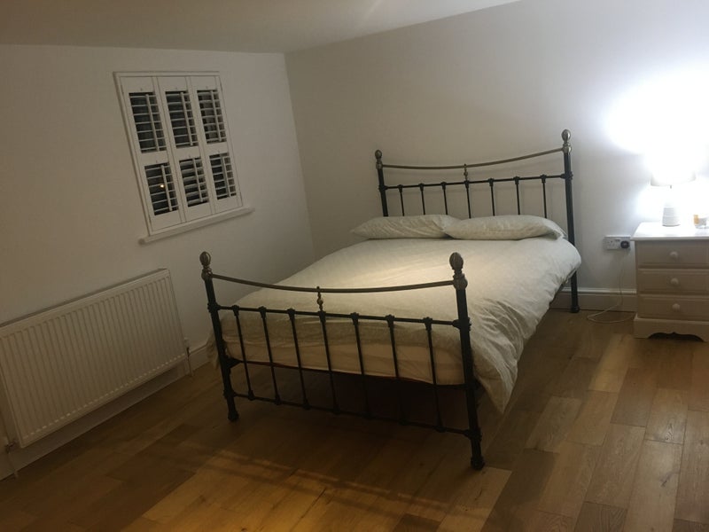 Photo 1: En suite double bedroom