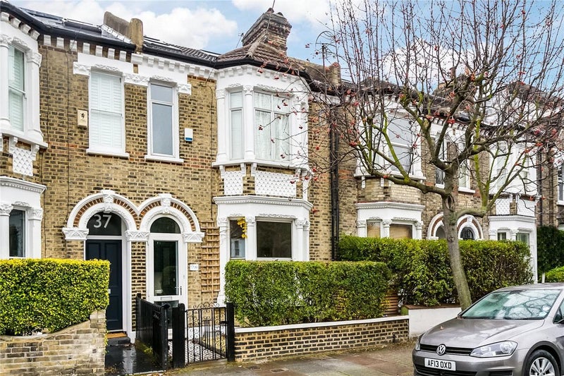 '🌼 Double & Ensuite Clapham Junction Share' Room to Rent from SpareRoom