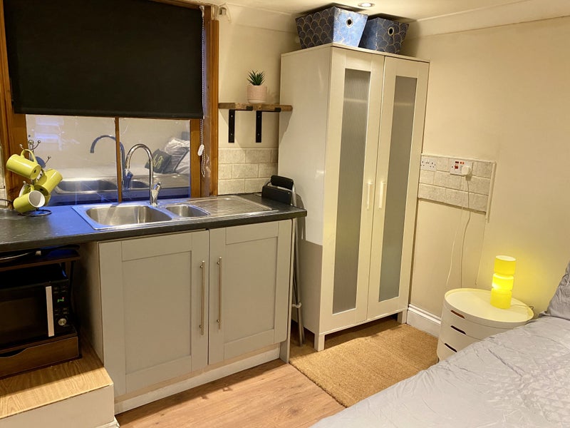 'Self contained bedsit rooms' Room to Rent from SpareRoom