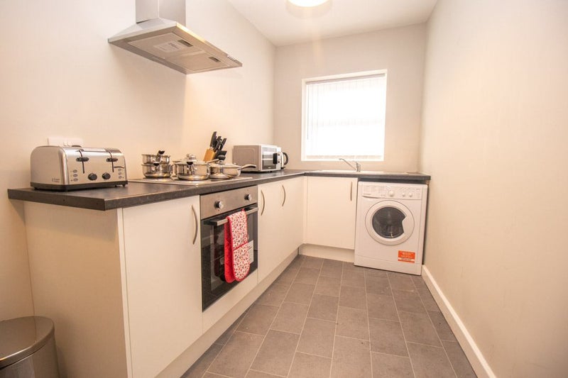 'Luxury 1 Double Room Near Aintree Hospital!' Room to Rent from SpareRoom