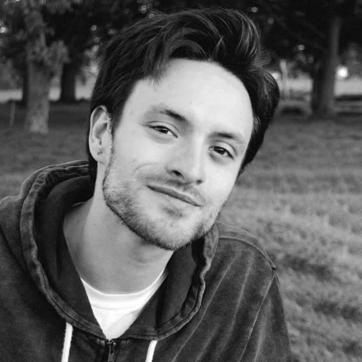 'Buddy Up On A Two Bed Flat?' Flatmate from SpareRoom