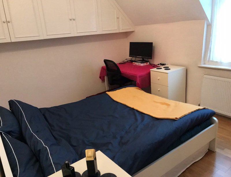 Photo 1