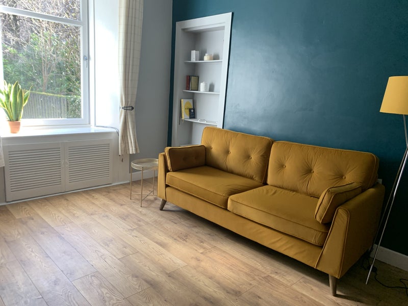 'Whole 2 bedroom flat in centre of Edinburgh ' Room to Rent from SpareRoom