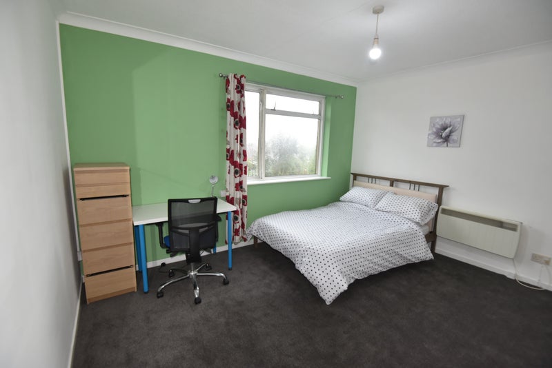 'Fully Furnished Room to Rent Roath/Cyncoed Cardiff' Room to Rent from