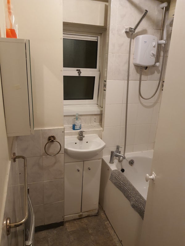 Photo 8: Seperate toilet