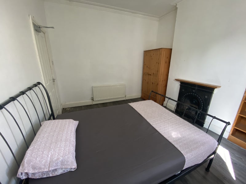 'Erdington Rooms Available DSS ONLY. Last 2 rooms ' Room to Rent from