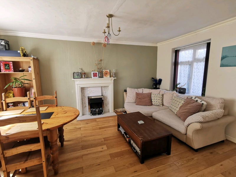 Photo 1: Living area