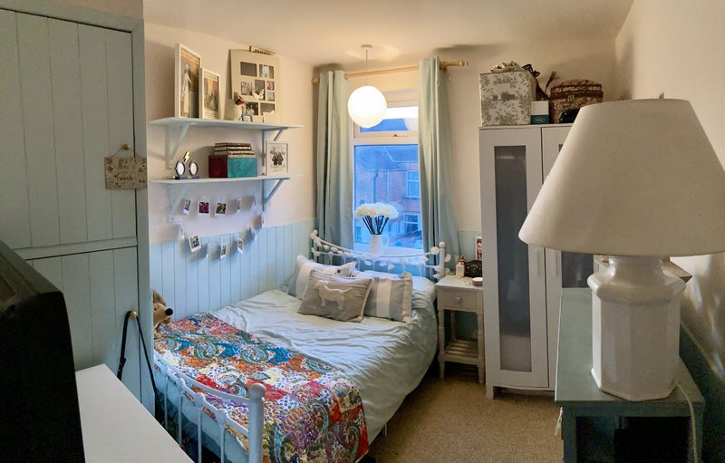 Photo 1: Available £430pcm