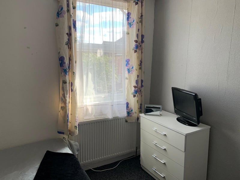 '🔥New,Grantham Rooms Near Station! Low Dep🔥' Room to Rent from SpareRoom