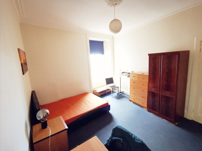 Photo 6: Big Room 550