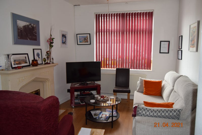Photo 1: Living room