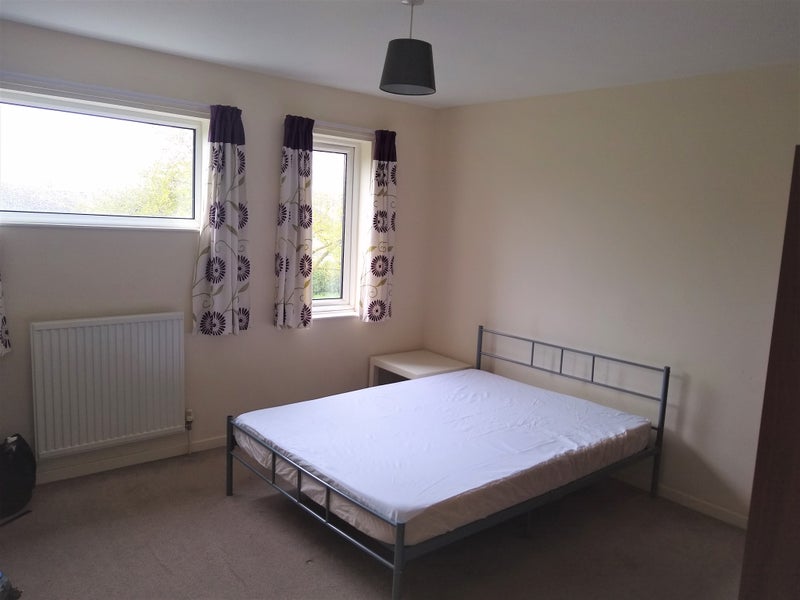 Photo 1:  Typical double  room