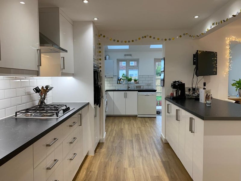Photo 1: Kitchen