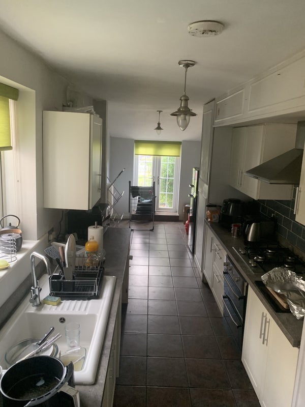 'Double room in Corby ' Room to Rent from SpareRoom