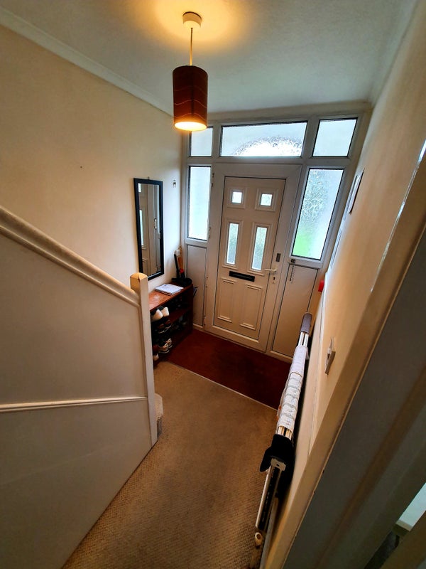 'Double room in a newly renovated property. Marston' Room to Rent from