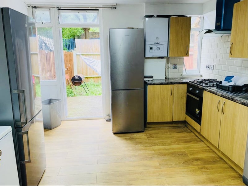 'Beautiful Singel Room Available at Thamesmead ' Room to Rent from