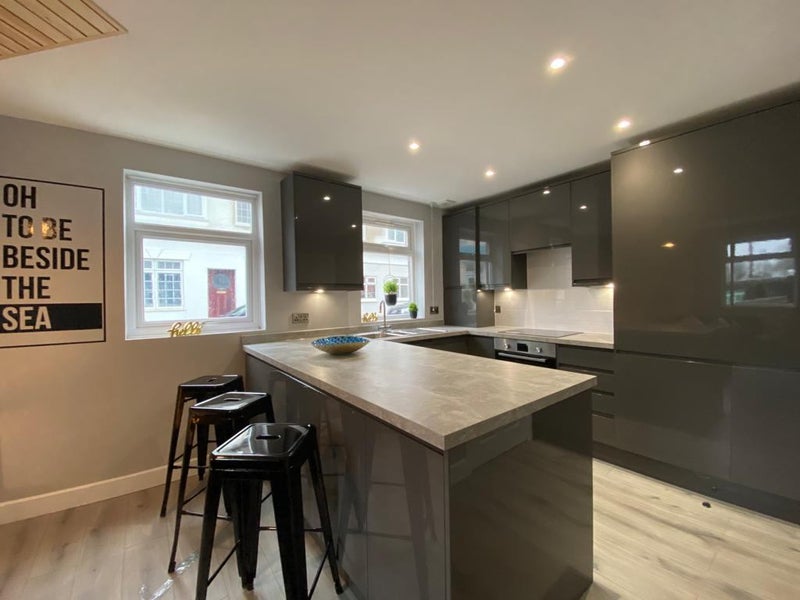 'Double room to rent in Western Road, Littlehampton' Room to Rent from