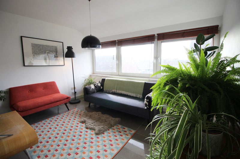 Photo 1: living room