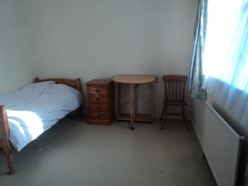 'Rooms in Bracknell' Room to Rent from SpareRoom