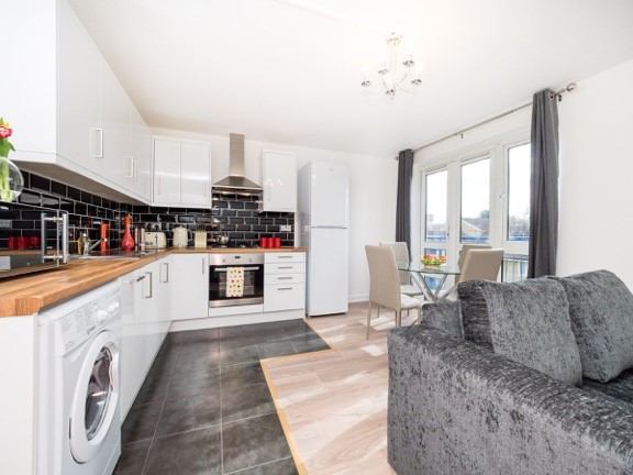 Photo 1: Kitchen Dinner lounge & Balcony
