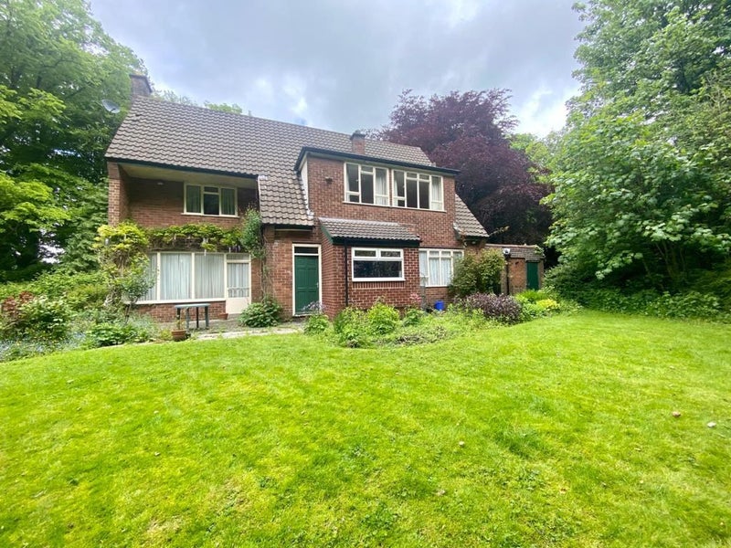 'Whole house available in Prescot' Room to Rent from SpareRoom