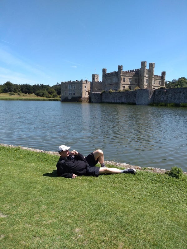Photo 1: Leeds castle. 