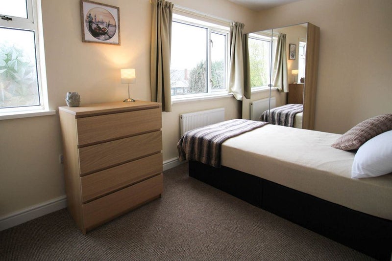 'Last Room Available In Skellow' Room to Rent from SpareRoom