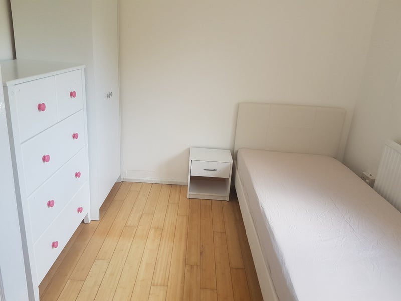 Photo 1: single room