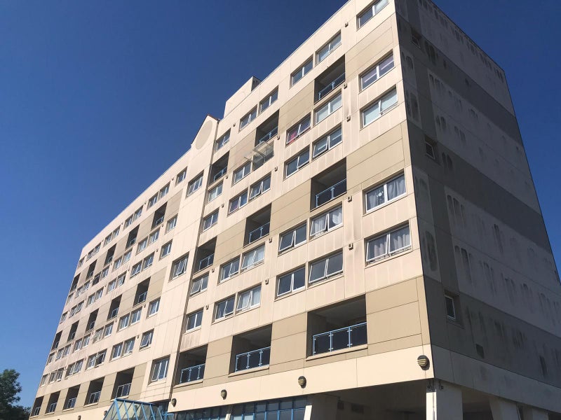 '1 bedroom flats in WaltononThames From £700pcm' Room to Rent from