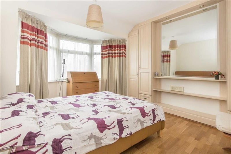 'Double room with ensuite in Whitton available soon' Room to Rent from