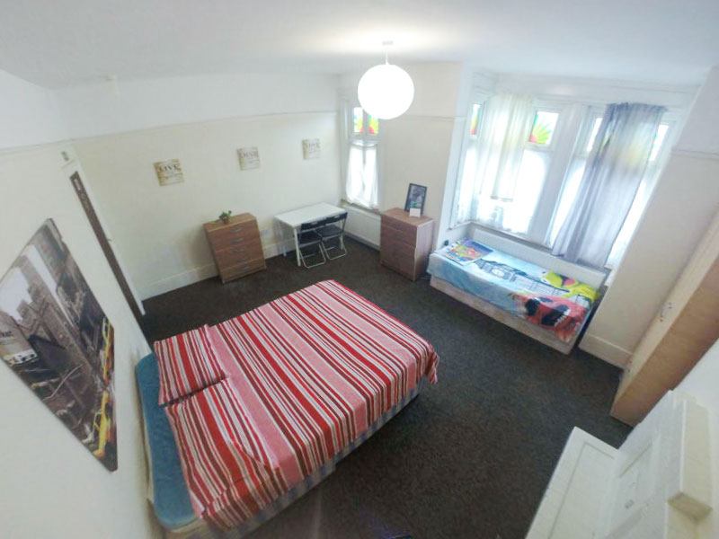 'Elegant Property In Leytonstone' Room to Rent from SpareRoom