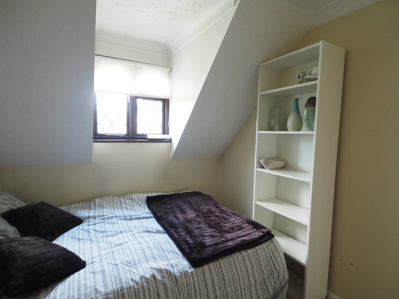 'Double Room To Rent In Large House In Wickford' Room to Rent from SpareRoom