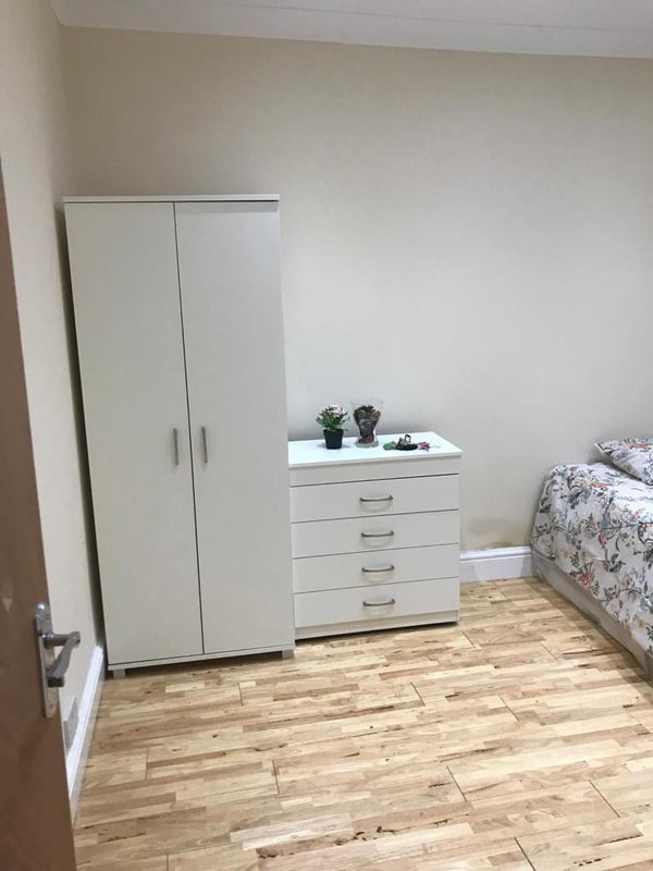 'Double bedroom in Harrow ' Room to Rent from SpareRoom