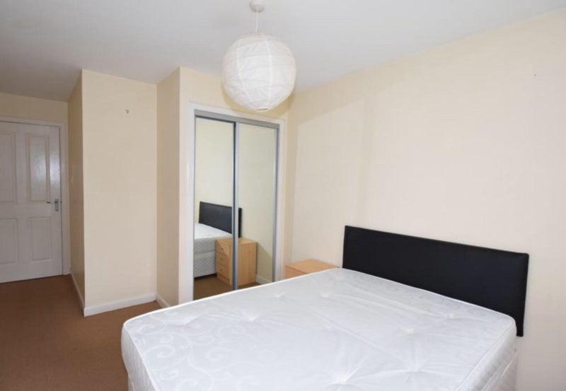 Photo 1: Sunny double room