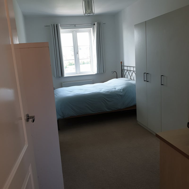 'Spacious double room in Romsey with parking' Room to Rent from SpareRoom