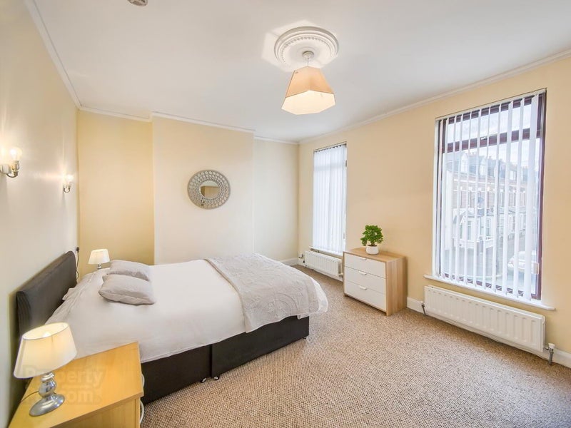 ' Modern Double Room Just Antrim Road ' Room to Rent from SpareRoom