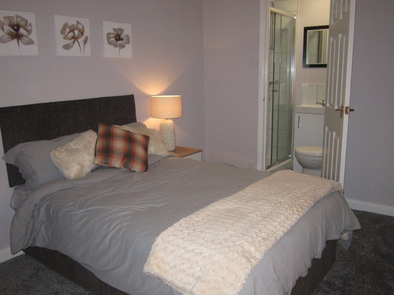 'Rooms to Rent on Hyde Park, Doncaster' Room to Rent from SpareRoom