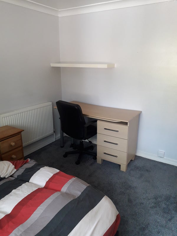 'Double room available Postgrad/Masters Student' Room to Rent from