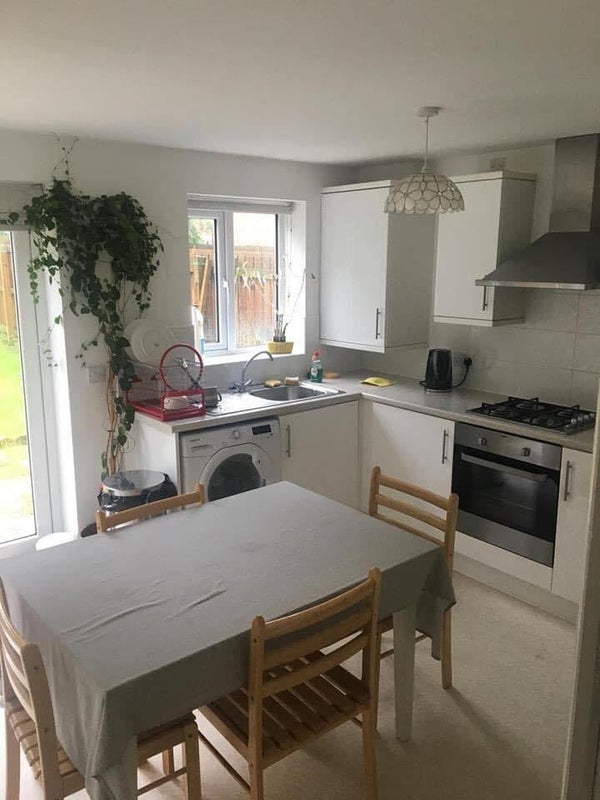 'Ensuite Room Near Manchester University And Mri ' Room to Rent from