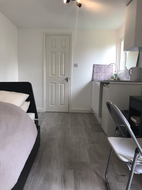 'Studio Room to rent in Dagenham ' Room to Rent from SpareRoom