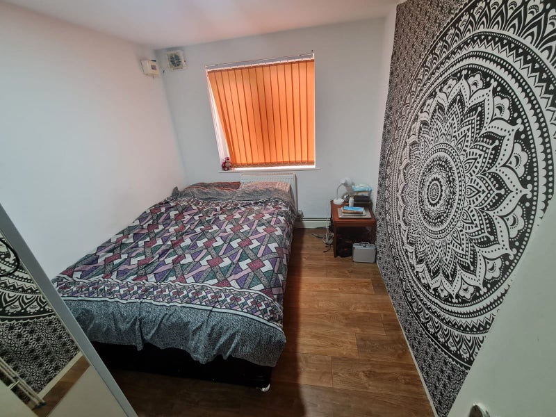 '1 Bedroom Flat available in DidsburyGas Included' Room to Rent from