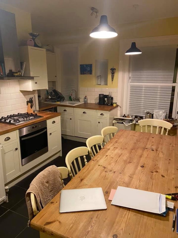 Photo 1: Kitchen