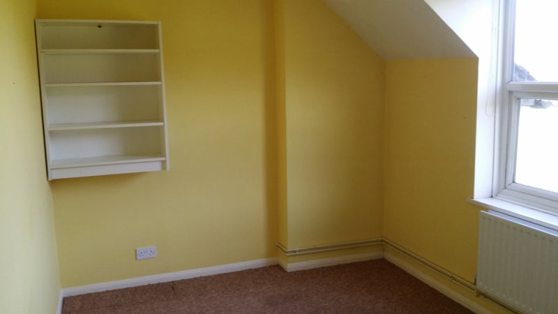 'Lovely double room - furnished or unfurnished' Room to ...