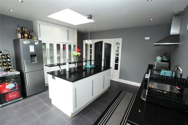 Photo 1: Kitchen