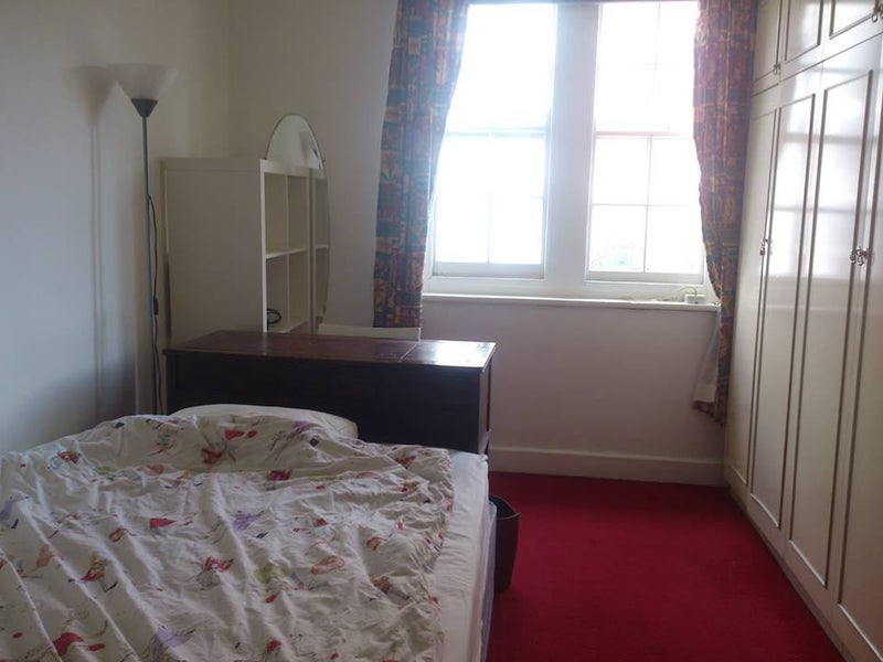 'Looking of shortterm flatmate Bloomsbury' Room to Rent from SpareRoom